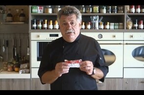 Ο Λευτέρης Λαζάρου με τους Γιατρούς Χωρίς Σύνορα κατά του παιδικού υποσιτισμού