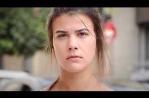 Εθνικό Θέατρο «Στέλλα κοιμήσου» του Γιάννη Οικονομίδη... Στόματα δίχως φωνή