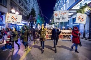 Πορεία ενάντια στις εξορύξεις υδρογονανθράκων