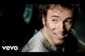 Bruce Springsteen - I'm On Fire (Official Video)