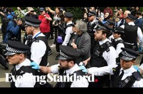 Coronavirus UK: Anti lockdown protest London