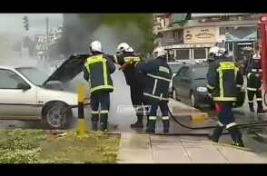 Lamianow: Φωτιά σε Ι.Χ. στα Jumbo