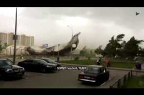 Severe storm rips through Moscow leaving several dead