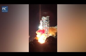 China launches Chang'e-4 lunar probe