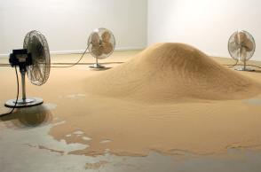 Alice Aycock, “Sand Fans”, 1970-2010. Από την έκθεση «Ανεύρετοι νήσοι».