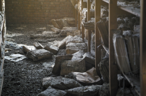 Γιάννης Μπουρνιάς, από τη σειρά Stream 2011, φωτογραφία 80χ120 εκ.