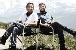 Οι δύο σκηνοθέτες της ταινίας, Ερίκ Τολεντανό και Ολιβιέ Νακάς (δεξιά)