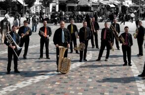 Μέταλλον quintet