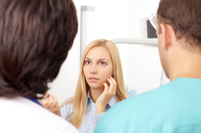 Τι μπορεί να σημαίνει ο πόνος στη γνάθο;