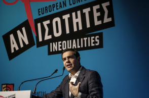 Οι φτωχοί πληρώνουν το κοινωνικό μέρισμα λέει ο Χάρης Θεοχάρης 