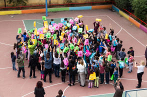 Πώς μια χριστουγεννιάτικη κάρτα από το Πλαίσιο κάνει τη διαφορά 
