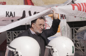 Διαμαρτυρία μελών της ΛΑΕ σε εκδηλώσεις για τα Θεοφάνεια 