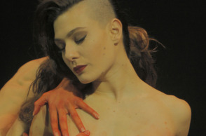 Τραβάει ο Ντόριαν Γκρέι selfies;