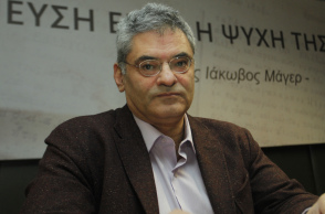 Πάγια θέση του Λεωνίδα Κύρκου ήταν η σύνθετη ονομασία 