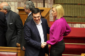 tsipras-raxil-makri.jpg