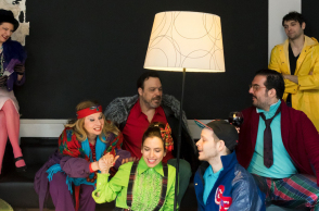 Για να ψοφήσουν οι πρωταγωνιστές-Μια αέναη ιστορία του κόσμου