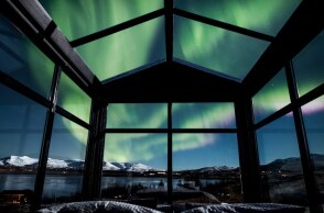 panorama-glass-lodge-iceland-1.jpg