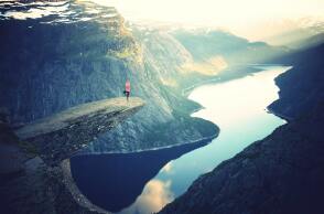 adventure-balance-balanced-7640.jpg