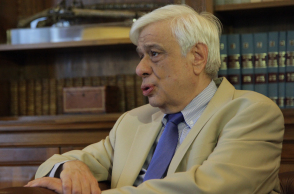 pavlopoulos3423.jpg