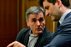 tsakalotos.jpg