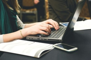 startup-593324_1920.jpg