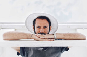 Δημήτρης Μπογδάνος