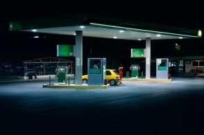 © Πάνος Κοκκινιάς. Here we are. Gas Station