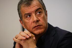 theodorakis.jpg