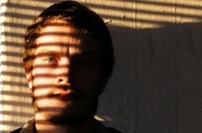 Πότε χρειάζεται θεραπεία η ακμή των ανδρών;