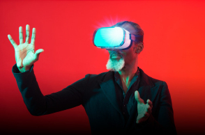 augmented-reality-and-vr-user-1200x750.jpg