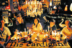 Cardigans. Αυτοί τουλάχιστον δεν έχουν πάρει σύνταξη