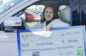 Ο Τραμπ τον άφησε απλήρωτο και η γυναίκα του κέρδισε τη λοταρία