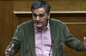 Ευκλείδης Τσακαλώτος / Βουλή