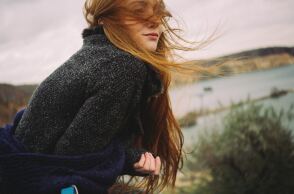 girl_wind.jpg