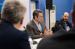 mitsotakis-nosileytes