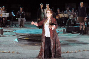 Άννα Κοκκίνου