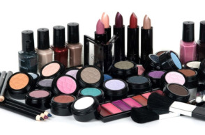 Φόρος στα καλλυντικά