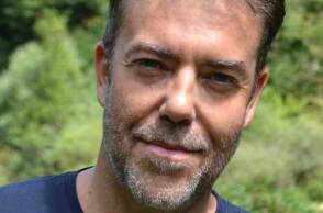 Γιάννης Καλαβριανός