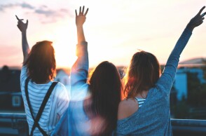 friends-happy_.jpg