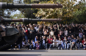 Στρατιωτική παρέλαση