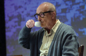 «Εγώ ο Μάρκος Βαμβακάρης» στο θέατρο Στοά