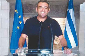 Μανώλης Πετσίτης