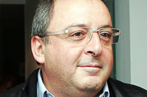 Δημήτρης Καμπουράκης