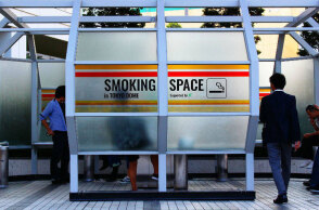 smoking-japan