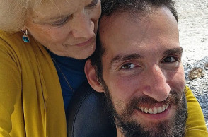 Στέλιος Κυμπουρόπουλος 