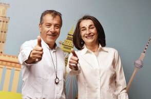 Σταύρος Θεοδωράκης, Μαίρη Λεοντσίνη