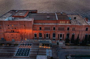 #athensvoice & you @johnpoulos23gr