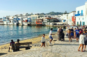 #athensvoice & you @michalis.gkinos