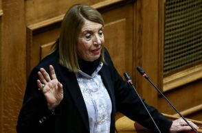 Τασία Χριστοδουλοπούλου 