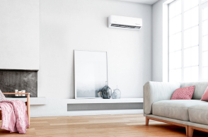 Athens Voice Radio 102.5 / Bosch / Μαρίνα Φλοίσβου